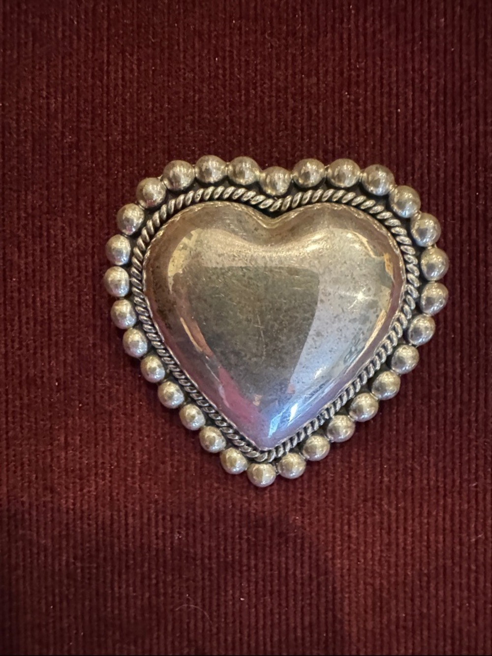 Silver Heart Brooch Pin - Beaded Edge